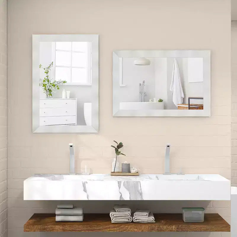 Specchio da parete rustico 42"x28" con cornice in legno massello di Hevea